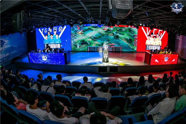ThunderTalk Gaming 战胜 Weibo Gaming ， Top Esports 击败 JD Gaming 于 LPL 分裂 2 2025